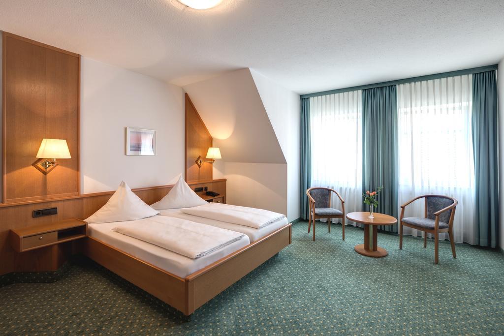 Stadthotel Muenze Bad Mergentheim Exterior foto